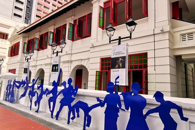 Singapore Street Food and Ethnic Quarters Kick Scooter Tour - Seven foods that give the tour its purpose