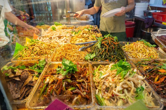 Singapore: UNESCO Street Food & Cultural Experience - Chinatown: start with Singapore’s hawker tradition