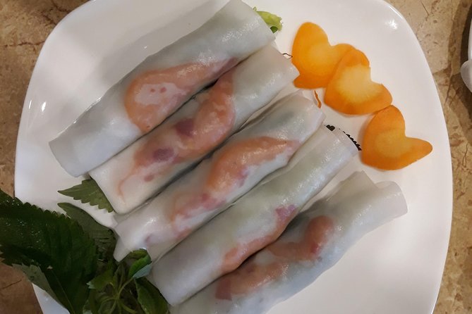 Small Group Hanoi Street Food Tour with a Real Foodie - From Ta Hien to Ma May