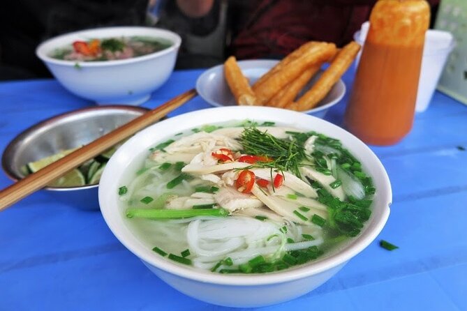 Small Group Hanoi Street Food Walking Tour with Local Guide - The food stops: what your meal includes