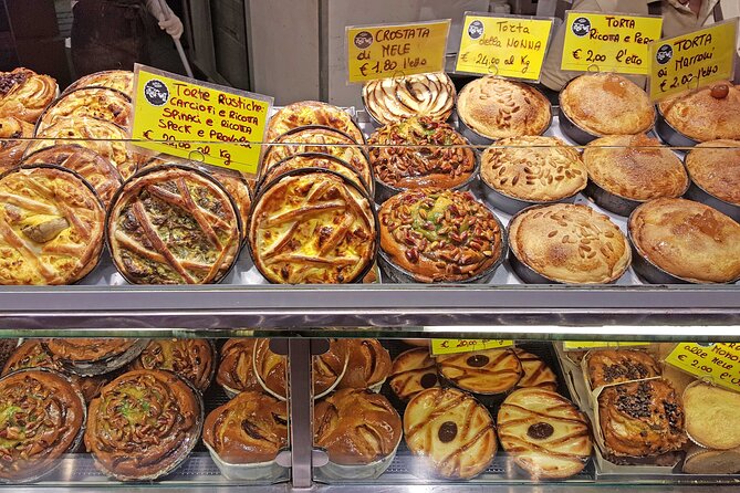 Small-Group Rome Street Food Guided Tour - Largo Argentina and the story of Julius Caesar