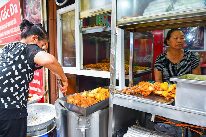 Small-Group Street Food Cyclo Tour of Hanoi Old Quarter - Why the street stops matter