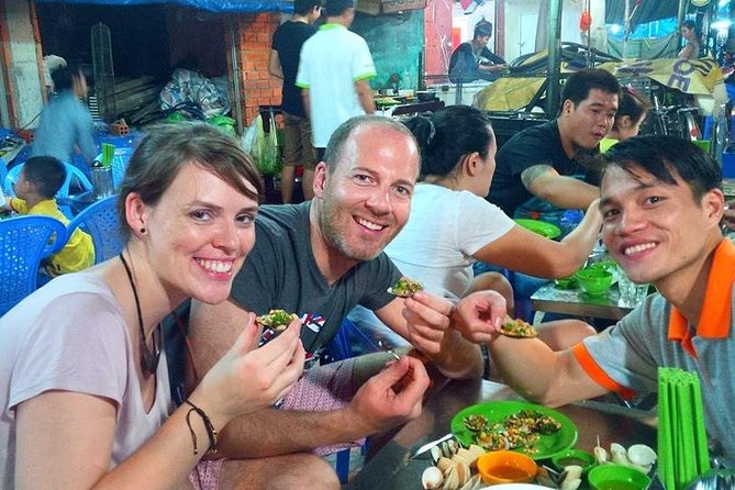 Small-group Street Food Lover by Motorbike (04 hours) - Pickup timing and the small print that matters