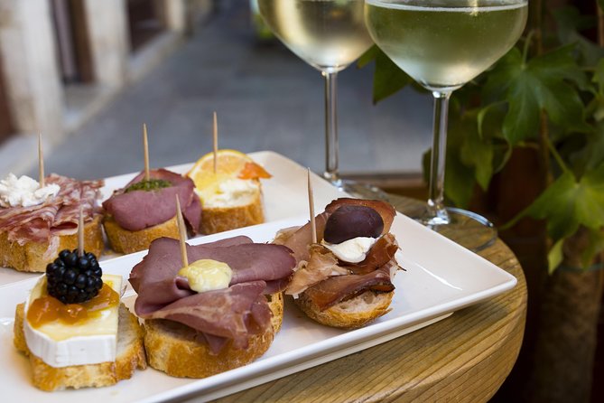 Small-group Street food tour in Aosta - Stop one: getting your bearings through food