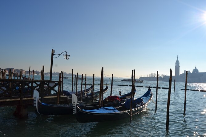 Small Group Venice Street Food and Sightseeing Tour - Starting in Campo San Bortolomio