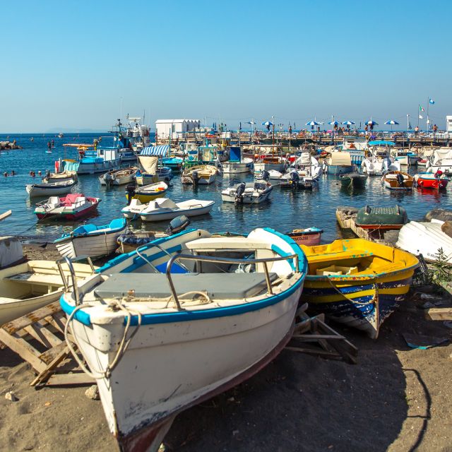 Sorrento: Guided Walking Tour & Street Food Experience - Via Santa Maria della Pietà and Sorrento Cathedral