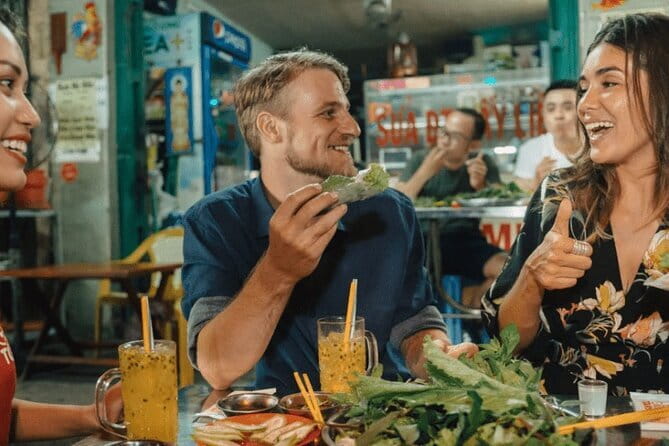 Street Food Adventure in Ho Chi Minh City - The 6:30 to 7:00 p.m. hotel pickup