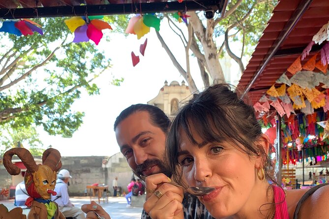 Street Food and 3 Markets Tour, Meat or Veggie Options - Key points at a glance