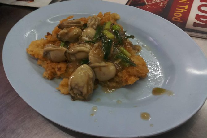 Street Food at China Town - A guided route from Hua Lamphong to Yaowarat Road