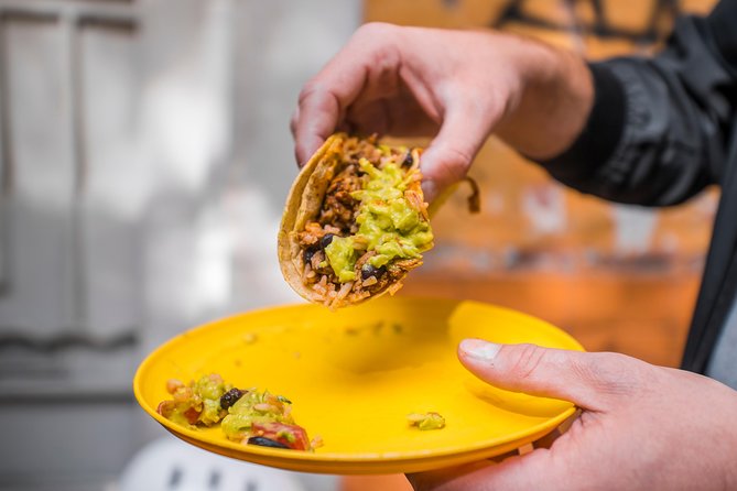 Street Food Bike Tour / Mexico is not only Tacos / All Inclusive - Roma Sur and the morning tamales