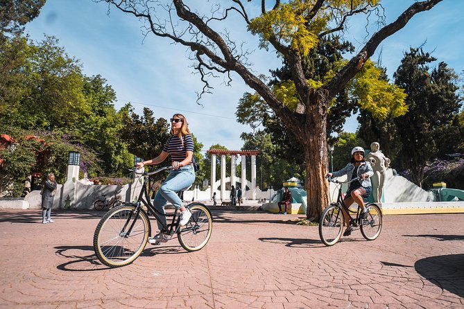 Street Food Bike Tour / Mexico is not only Tacos / All Inclusive - Audiorama and Chapultepec Forest
