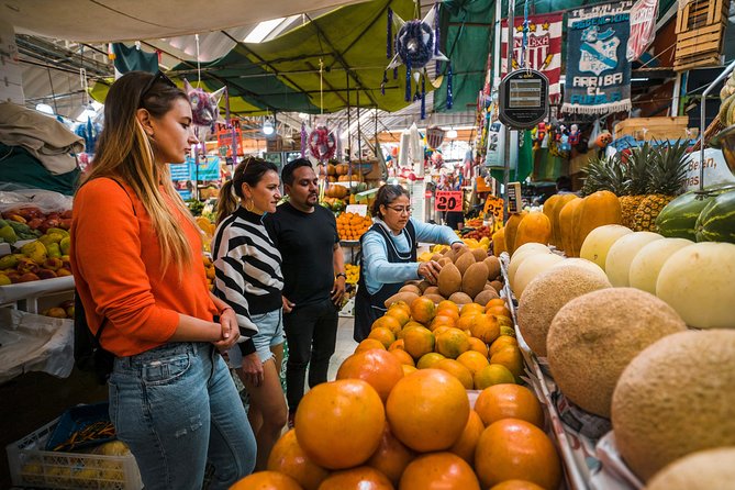Street Food Bike Tour / Mexico is not only Tacos / All Inclusive - Roma Norte: polished streets with older bones