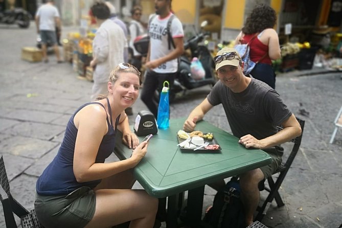Street food in Naples with 6 Stops and Limoncello - Standing, walking, and the pace of the route