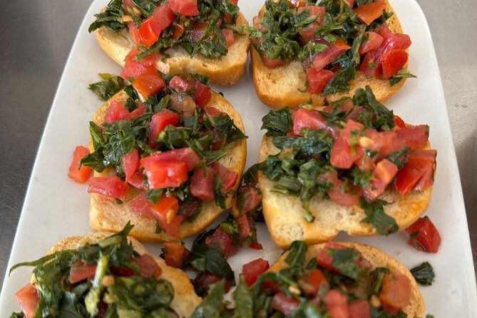 Street Food Lecce: Guided walking tour with typical food and wines. - Piazza Duomo and Lecce’s stonework