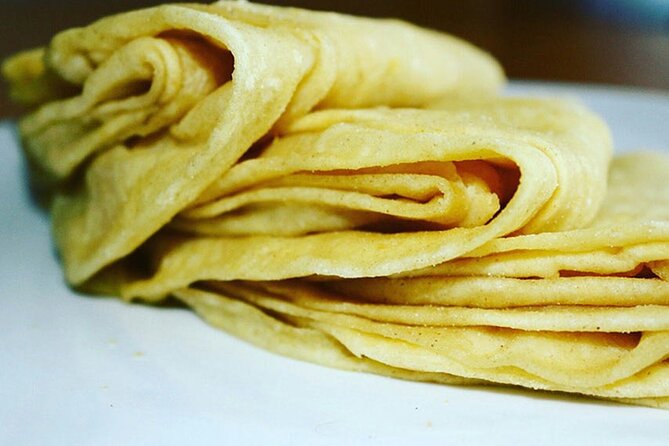 Street Food Private Tour in Port Louis - The Small-Group Format and Accessibility