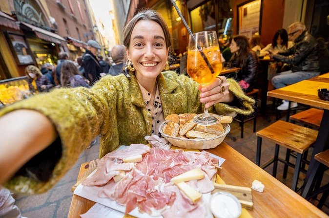 Street Food Private Tour Milan - Viale Coni Zugna and two sweet endings