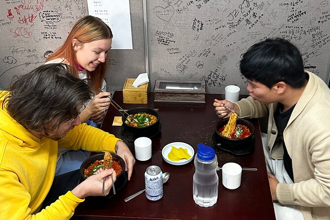 Street Food Tour in Jongno, Heart of Seoul - Changdeokgung Palace: royal buildings shaped by nature