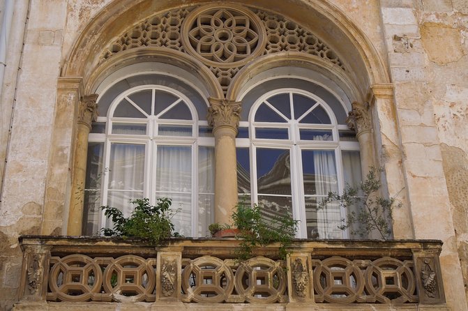 Street Food Tour of Lecce & City Sightseeing with Local Guide - Who should book this Lecce food walk?