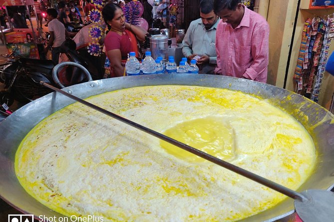 Street Food walking tour in Bangalore with a food evangelist - Start with Bangalore’s flower and produce market