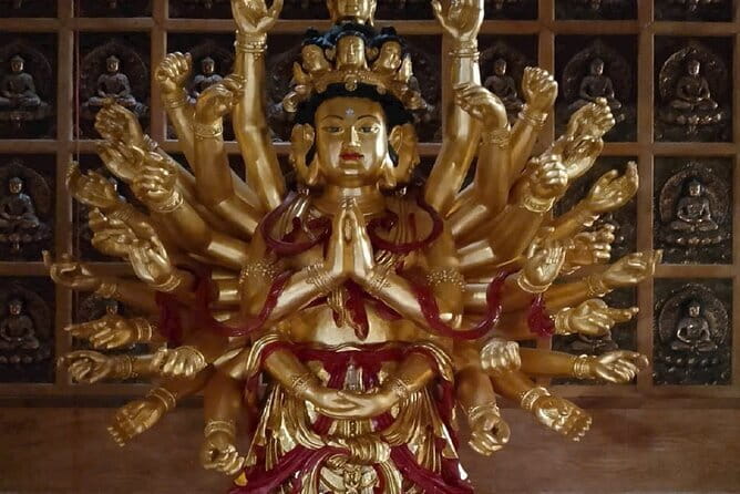 Sunset/Sunrise Lady Buddha or Marble Mountain with Foodie Tour - Da Nang food with a short city tour