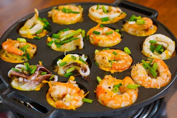 Super Niche Walking Street Food Tour in Ho Chi Minh City - Ten tastings means more than ten quick bites