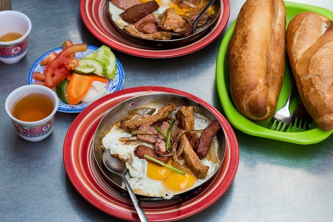 Super Niche Walking Street Food Tour in Ho Chi Minh City - Afternoon or evening: choose your timing carefully