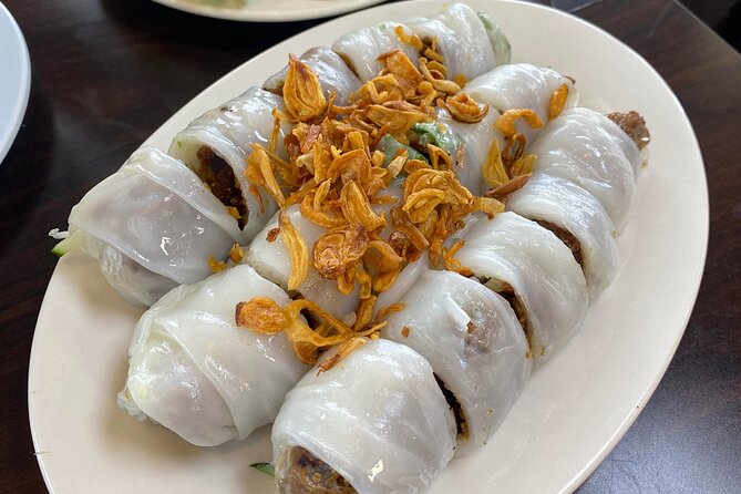 Super Niche Walking Street Food Tour in Ho Chi Minh City - Ho Thi Ky Flower Market adds color and local life