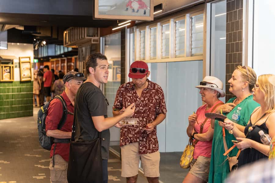 Sydney: Chinatown Street Food & Culture Guided Walking Tour - Why the food stops work better with a guide