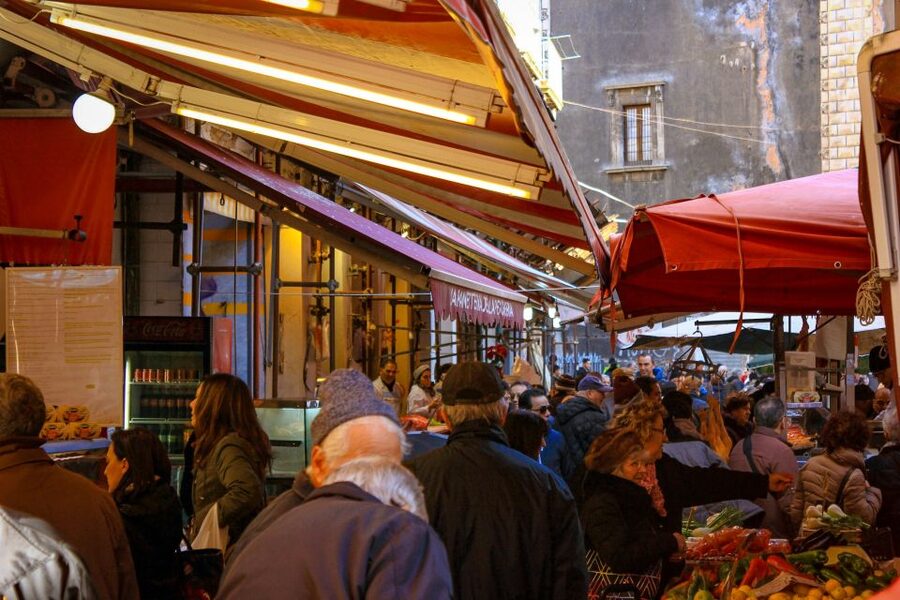 Syracuse: Street Food Walking Tour in Ortigia with Tastings - Arancini, impanate, and the fried side of Sicily