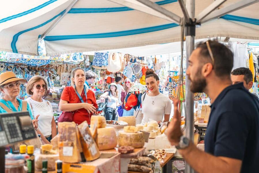 Syracuse: The Street Food Tour in Ortigia with a Local Guide - Why this Ortigia food tour works