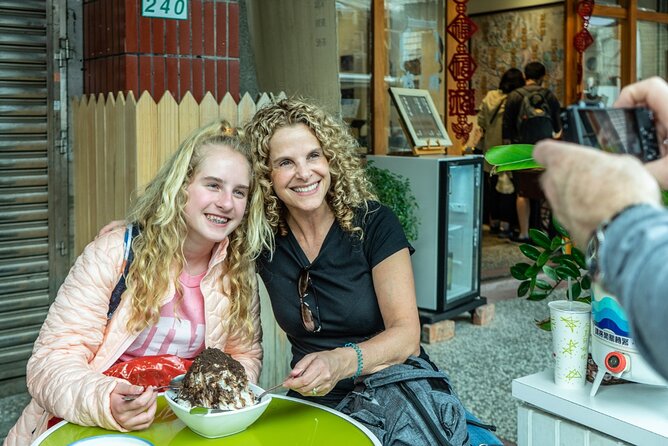 Taipei Street Food & Night Market Tour with a Local: Private & Custom - Is $186.44 per person fair?