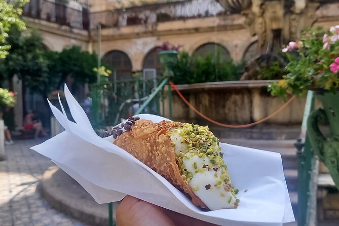 Taormina: Sicilian Street Food & Wine Tour by Do Eat Better - Key points to know before booking