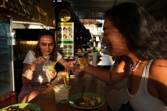 Taste & Explore Bali: Denpasar Street Food & Historic Sites - What the guides add to the experience