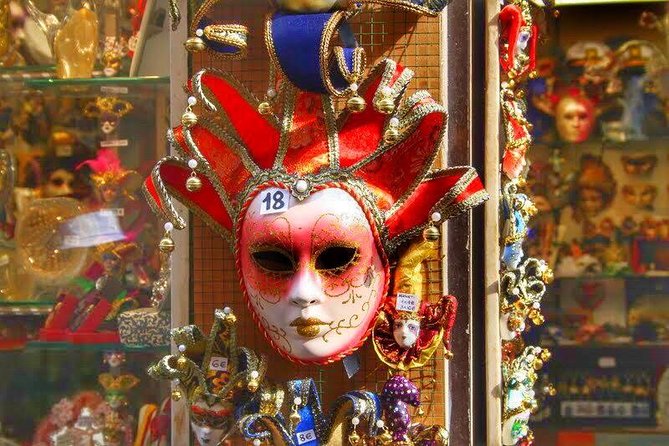 Tasty Street Food Tour of Venice City Center with Cicchetti & Local Specialties - Campo San Bartolomeo and the art of cicchetti
