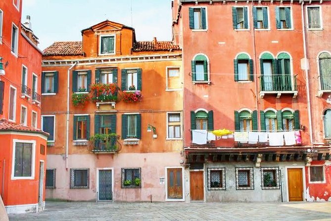 Tasty Street Food Tour of Venice City Center with Cicchetti & Local Specialties - What the tastings are really worth