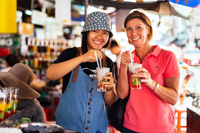 The 10 Tastings of Ho Chi Minh City With Locals: Private Street Food Tour - Papaya salad packs sweet, sour, spicy, and salty flavors