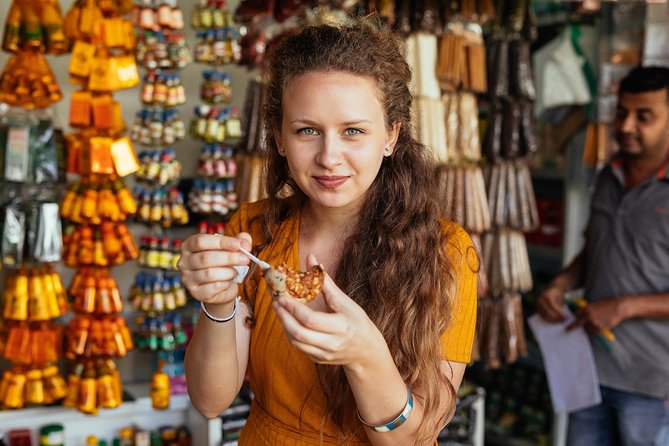 The 10 Tastings of Kandy With Locals: Private Street Food Tour - Who will enjoy this Kandy food walk?