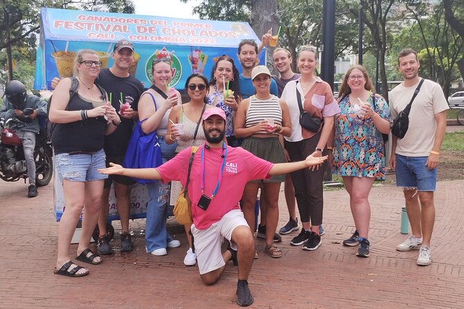 The Cali Street Food Walking Tour - Old Cali on Calle de la Escopeta