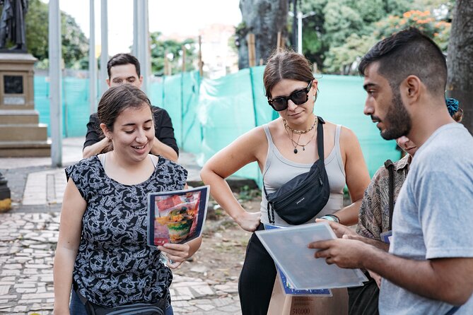 The Cali Street Food Walking Tour - Murals above the Túnel Mundialista