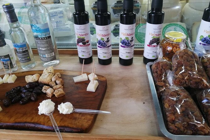 The Delicious Chania Street Food Tour - Coffee on Splantzia Square