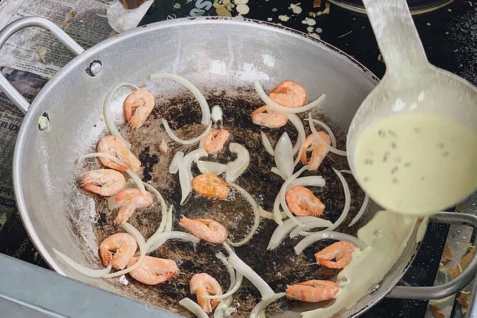 The Unique Ao Dai Street Food Tour By Scooter - How the private format changes the experience