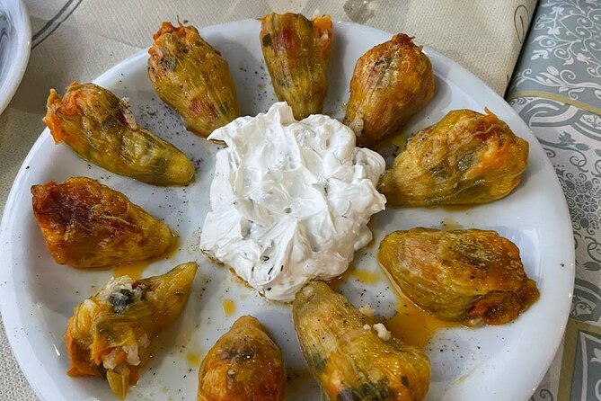 Thessaloniki Street Food Tour with a Local Guide - What the guides add beyond the food