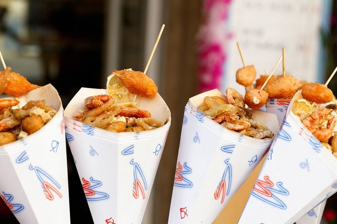 Tour Naples Historical Center and Street Food Markets - Why this Naples walk works as a first introduction