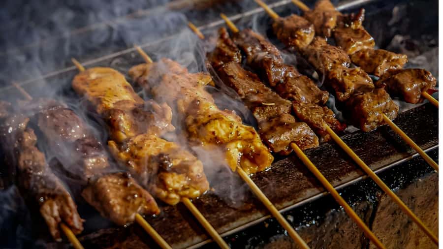 Ubud: Gianyar Night Market Food Tour with up to 17+ Tastings - Key points to know before booking