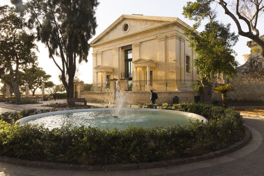 Valletta: Street Food and Culture Walking Tour - Four or five stops over three hours