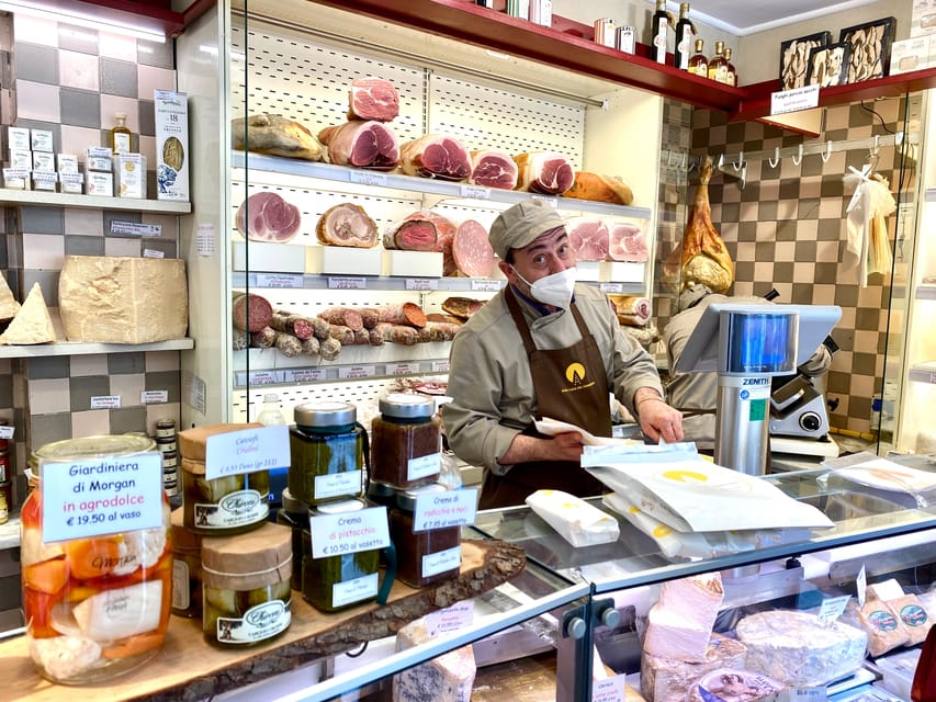 Venice: Cicchetti Street Food and Sightseeing Walking Tour - Cicchetti and the Venetian way of eating
