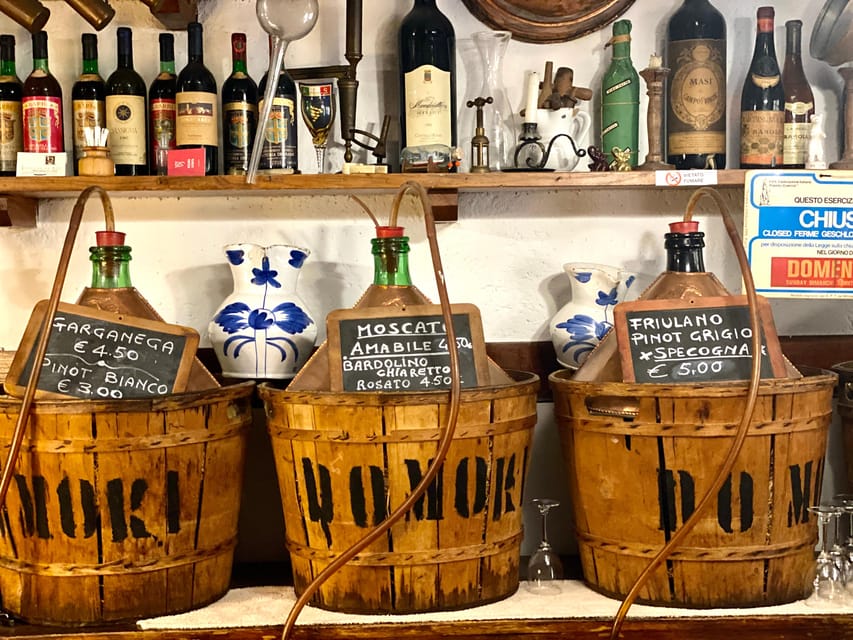 Venice: Cicchetti Street Food and Sightseeing Walking Tour - Who should book this Venice food walk?