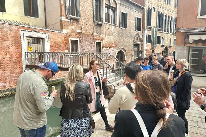 Venice Street Food Tour with Local Guide with Local Food Market Visit - Walking through Campo San Bartolomeo, Campo San Polo, and the Frari