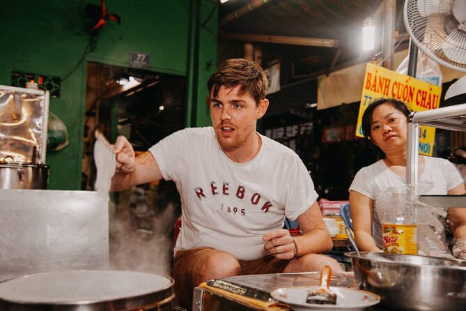 Walking Street Food Evening Safari with 20 tastings - What the $49 price really covers