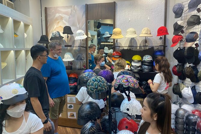 Walking street food tour - Meeting point details you should check